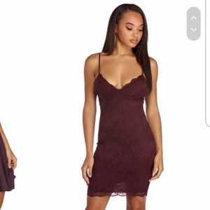 New with tags never worn Windsor Purple Lace Bodycon Dress Medium